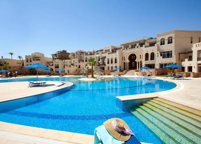 فندق تايم سويتس أزورا سهل حشيش 2*