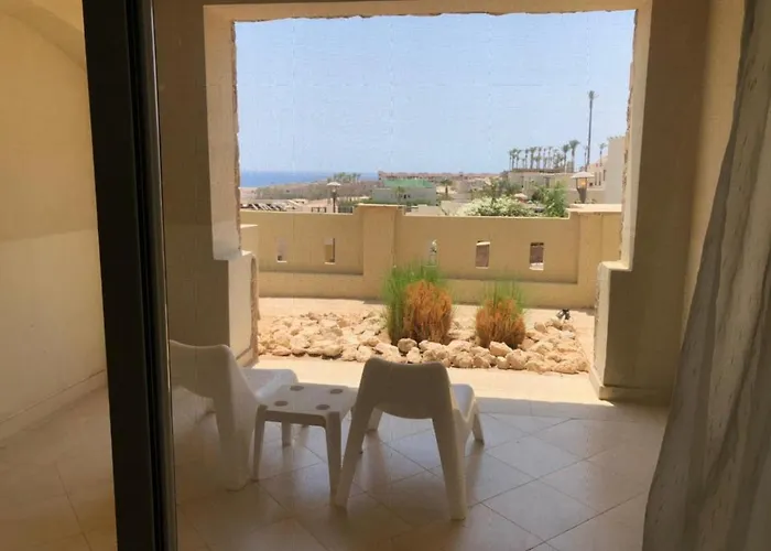 تايم سويتس أزورا سهل حشيش 2*